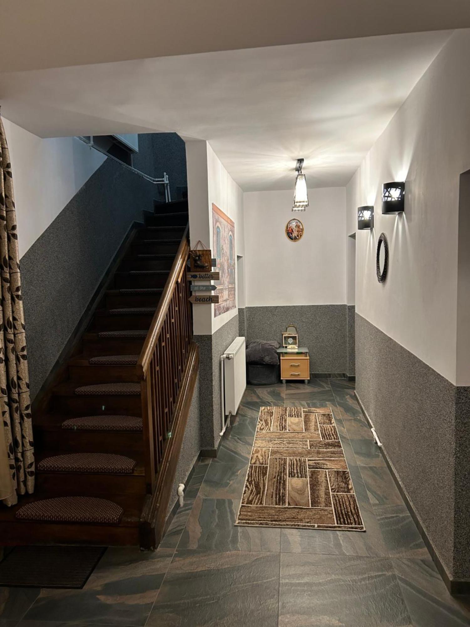 Casa Raraului Apartment Câmpulung Moldovenesc Exterior foto